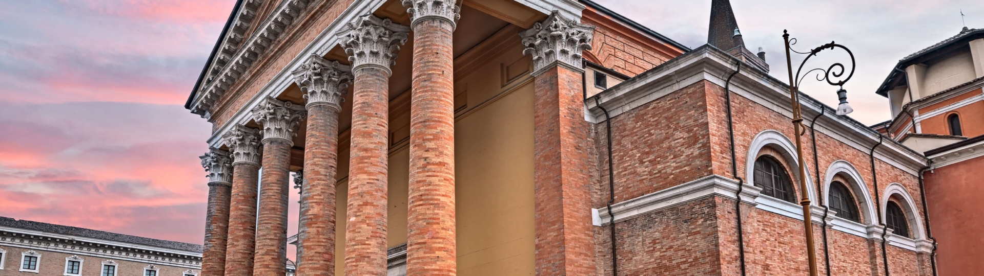 2. Forlì esterno chiesa cattolica